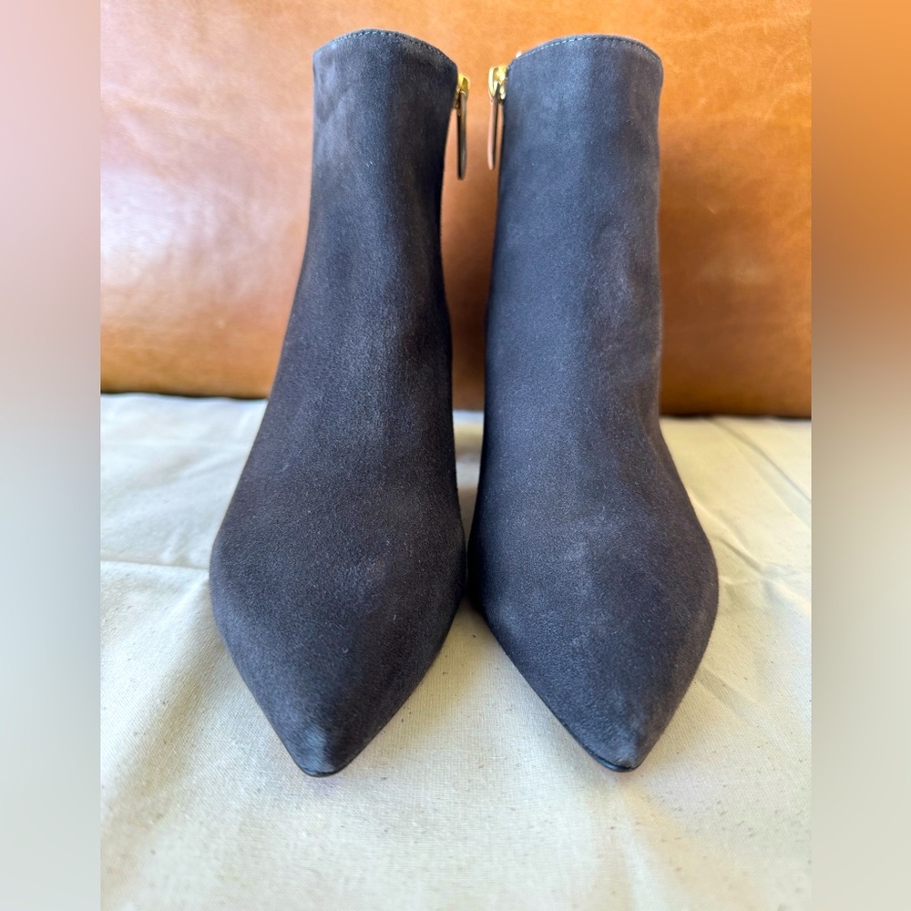 L’AGENCE Jeanne Block Heel Bootie charcoal gray 38.5 NWOB